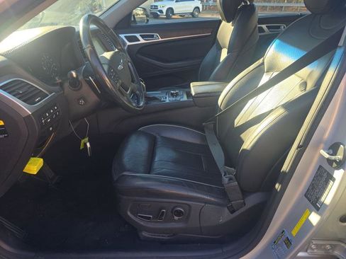 Used 2017 Genesis G80 3.8 w/ Option Group 03 image 10