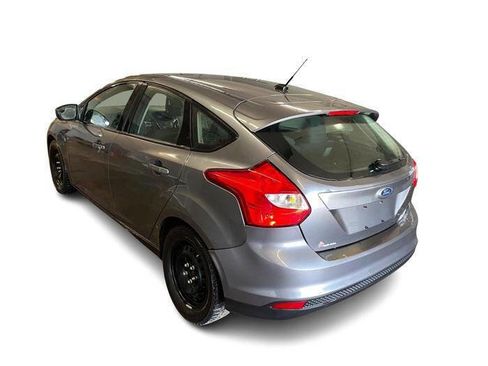 Used 2012 Ford Focus SE image 3