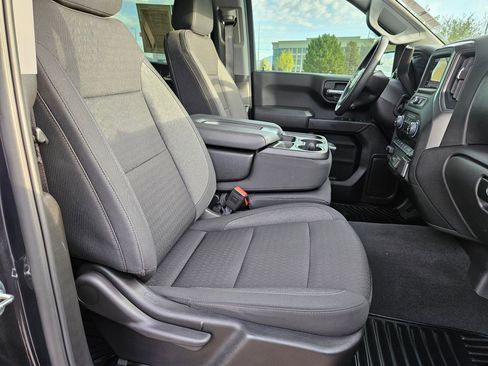 Used 2024 Chevrolet Silverado 1500 Custom Trail Boss image 30