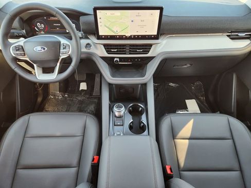 New 2026 Ford Explorer Active w/ Active Comfort Package AWD/4WD image 17