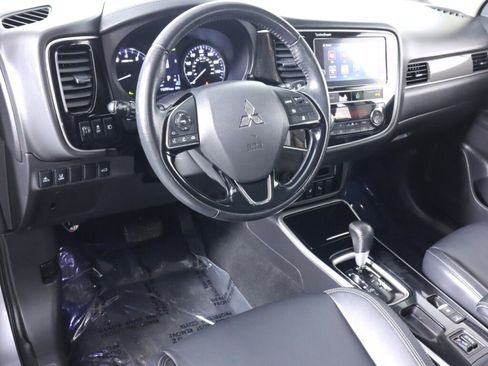 Used 2019 Mitsubishi Outlander SEL FWD image 9