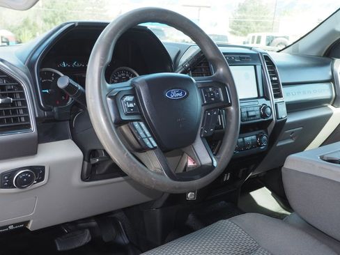Used 2019 Ford F250 XLT AWD/4WD image 12