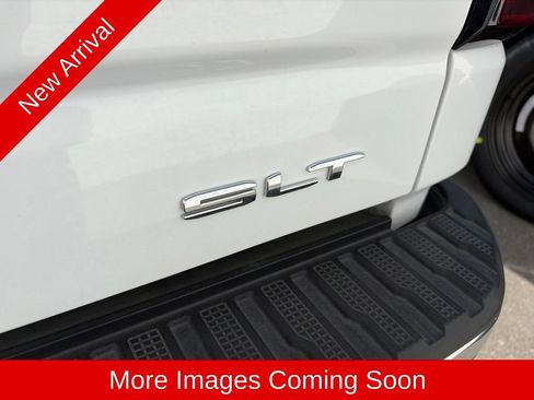 Used 2026 GMC Sierra 1500 SLT RWD image 11
