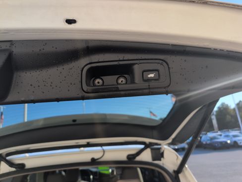 Used 2018 Honda Pilot EX-L image 5