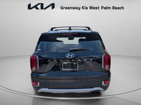 Used 2022 Hyundai Palisade SEL w/ Premium Package image 6