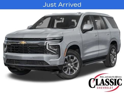 Used 2025 Chevrolet Tahoe Z71 image 1