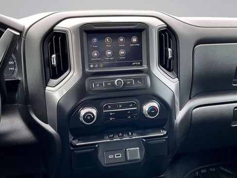 Used 2022 GMC Sierra 2500 Pro w/ Convenience Package AWD/4WD image 10