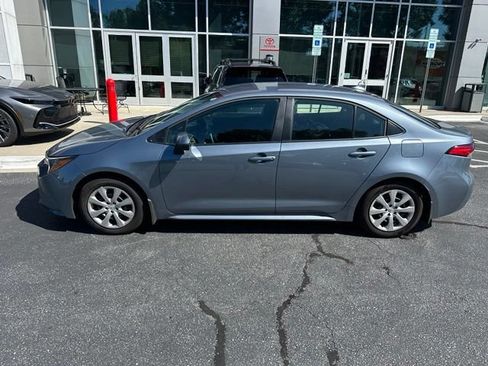 Used 2026 Toyota Corolla LE FWD image 2