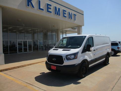 Used 2019 Ford Transit 150 130 Low Roof RWD image 2