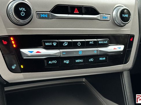 Used 2023 Ford Explorer XLT w/ Equipment Group 202A image 25