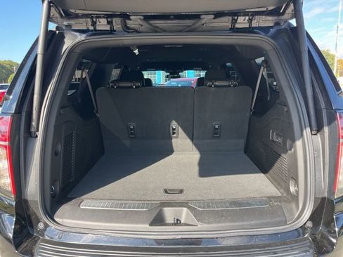 Used 2024 Chevrolet Suburban Premier w/ Max Trailering Package image 6