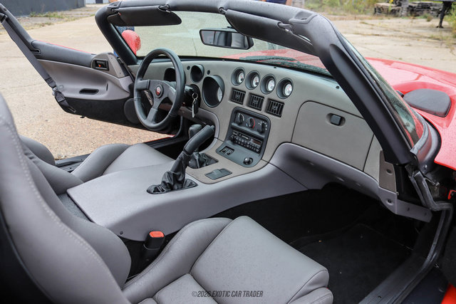 Used 1994 Dodge Viper RT/10 RWD image 42