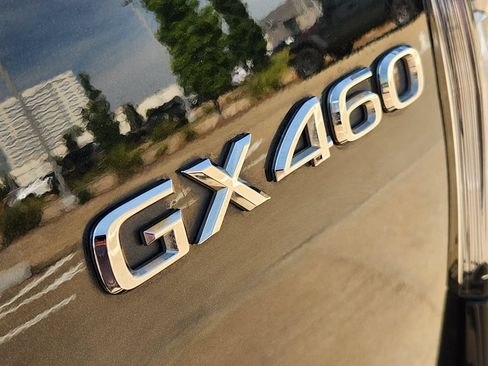 Certified 2023 Lexus GX 460 Premium AWD/4WD image 12