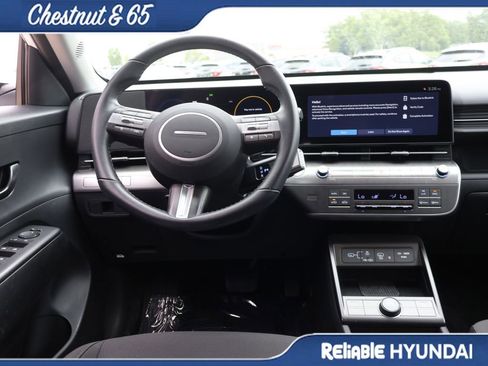 Used 2024 Hyundai Kona SEL w/ Convenience Package FWD image 19