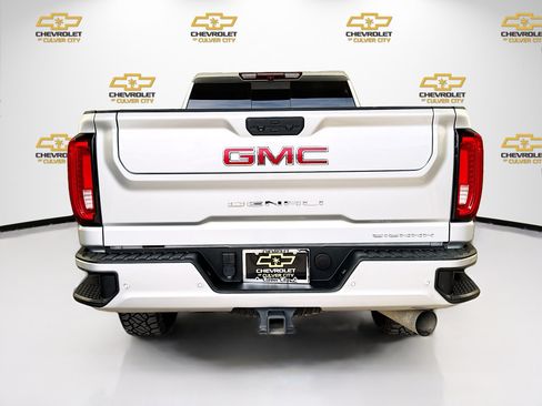 Used 2021 GMC Sierra 2500 Denali AWD/4WD image 7