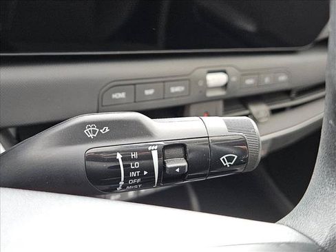 Used 2025 Kia K4 FWD image 19