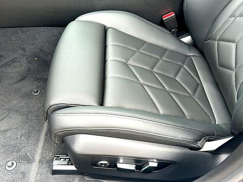 New 2026 BMW 530i w/ Premium Package RWD image 12