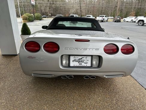 Used 2003 Chevrolet Corvette Convertible w/ Preferred Equipment Group1 image 6