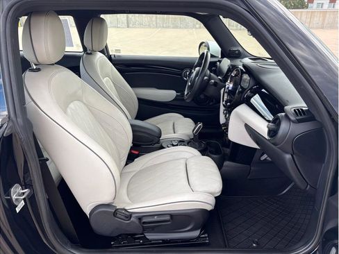 Used 2024 MINI Cooper SE image 13