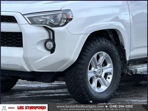 Used 2015 Toyota 4Runner SR5 Premium image 9