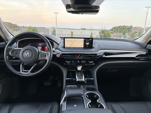 Used 2023 Acura MDX w/ Technology Package FWD image 29