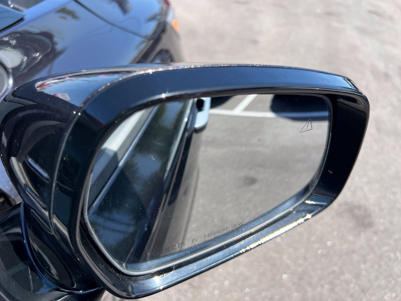 Used 2024 Kia Carnival LX FWD image 58