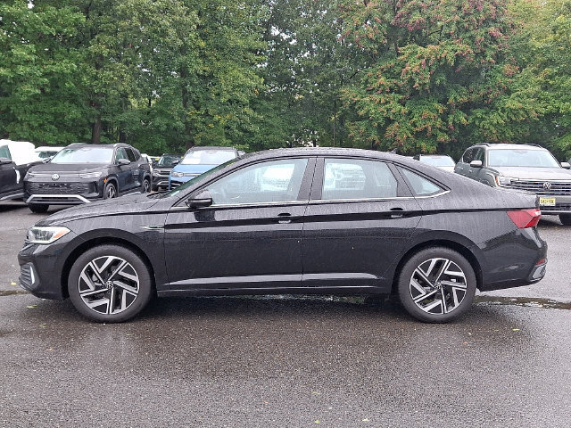 Used 2024 Volkswagen Jetta SEL FWD image 6