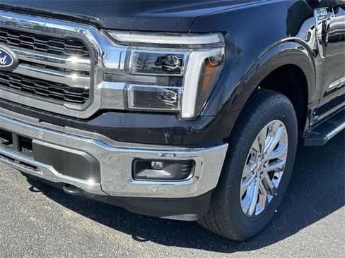 New 2025 Ford F150 Lariat w/ Equipment Group 501A Mid image 8