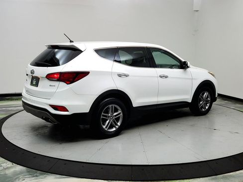 Used 2018 Hyundai Santa Fe Sport FWD image 5