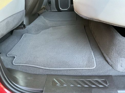 Used 2024 GMC Sierra 3500 SLT w/ SLT Convenience Package image 48