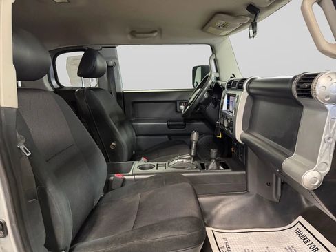 Used 2007 Toyota FJ Cruiser 4WD image 24