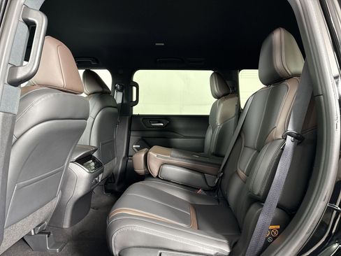 New 2026 Nissan Armada SL image 21