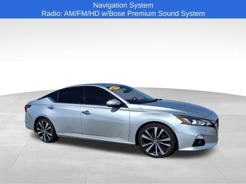 Used 2019 Nissan Altima 2.5 Platinum image 2