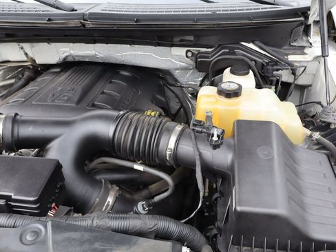 Used 2013 Ford F150 XL w/ Mid Equipment Group AWD/4WD image 32