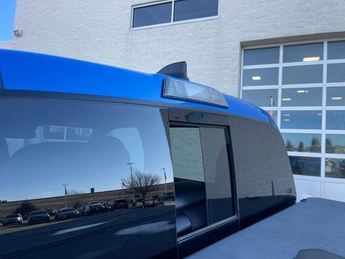 Used 2021 Toyota Tacoma TRD Sport w/ TRD Premium Sport Package image 5