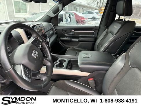 Used 2019 RAM 1500 Laramie w/ Sport Appearance Package image 10