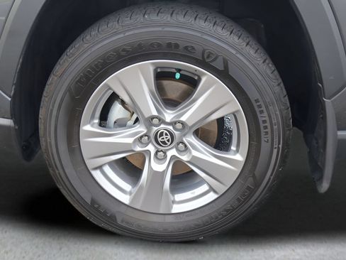 Certified 2025 Toyota RAV4 LE AWD/4WD image 26