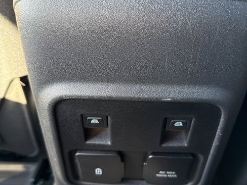 Used 2022 Ford Bronco Raptor image 29