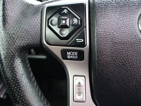 Used 2016 Toyota 4Runner Limited AWD/4WD image 30
