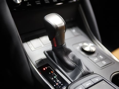 Used 2025 Lexus IS 350 F Sport w/ Accessory Package RWD image 33
