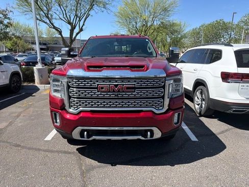 Used 2021 GMC Sierra 3500 Denali image 2