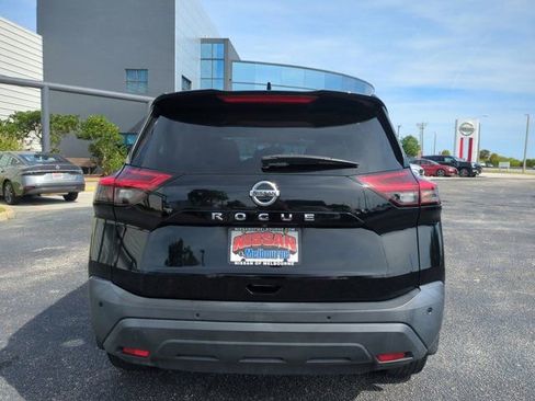 Certified 2021 Nissan Rogue S FWD image 6