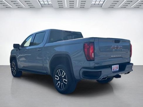 Used 2024 GMC Sierra 1500 AT4 w/ Technology Package image 6