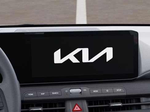 New 2026 Kia K4 LXS image 24