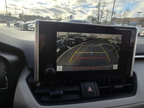 Certified 2025 Toyota RAV4 XLE image 27
