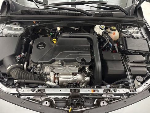 Used 2024 Chevrolet Malibu LT image 38