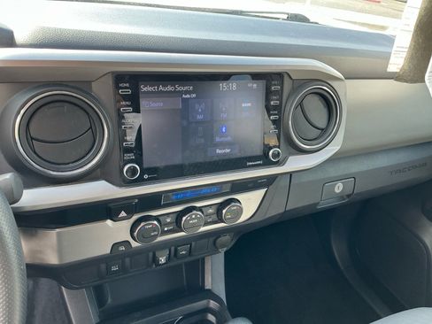 Used 2021 Toyota Tacoma SR5 image 28