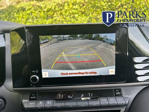 Used 2025 Toyota Camry LE image 29