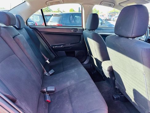 Used 2015 Mitsubishi Lancer ES image 10