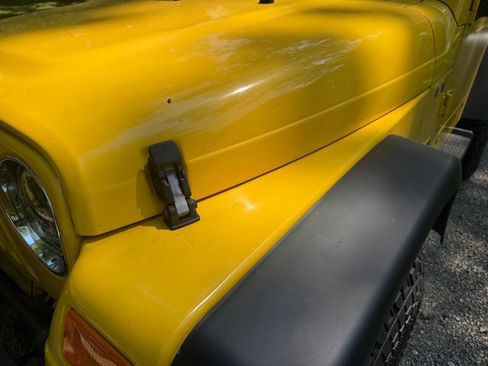 Used 2003 Jeep Wrangler X AWD/4WD image 24